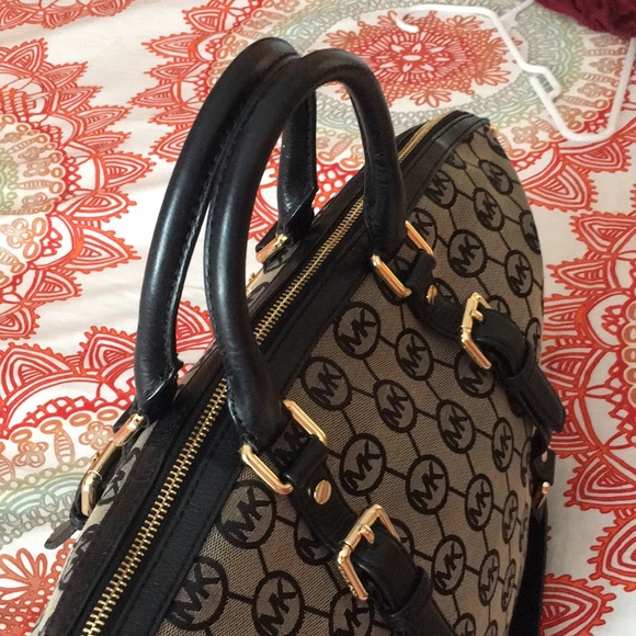 MK MONOGRAM BEDFORD SATCHEL - Picture 3 of 7